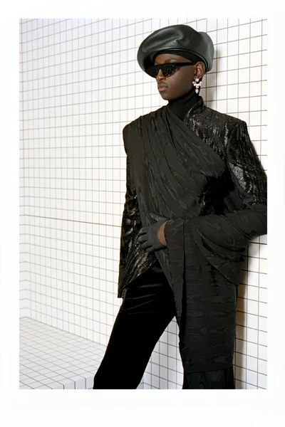 Look 25